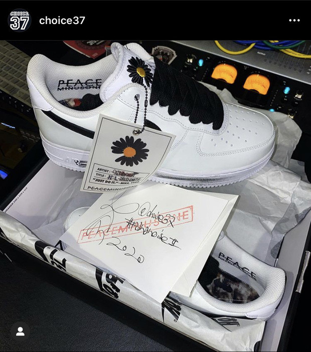 Còn đây được cho là hình ảnh gốc từ tài khoản Instagram nước ngoài