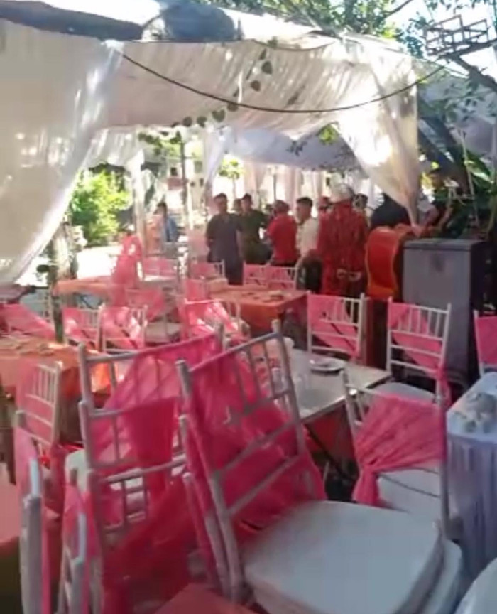 Một nhà hàng tiệc cưới ở Điện Biên bị khách 'bom' 150 mâm cỗ, phải kêu gọi người dân 'giải cứu' Ảnh 3