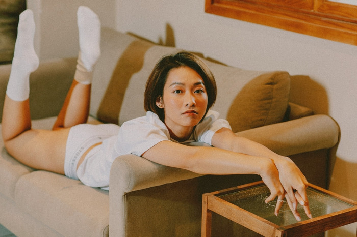 Có thể thấy, dù ở góc chụp nào, Khả Ngân cũng gây ấn tượng bởi visual đỉnh cao, không góc chết.&nbsp;