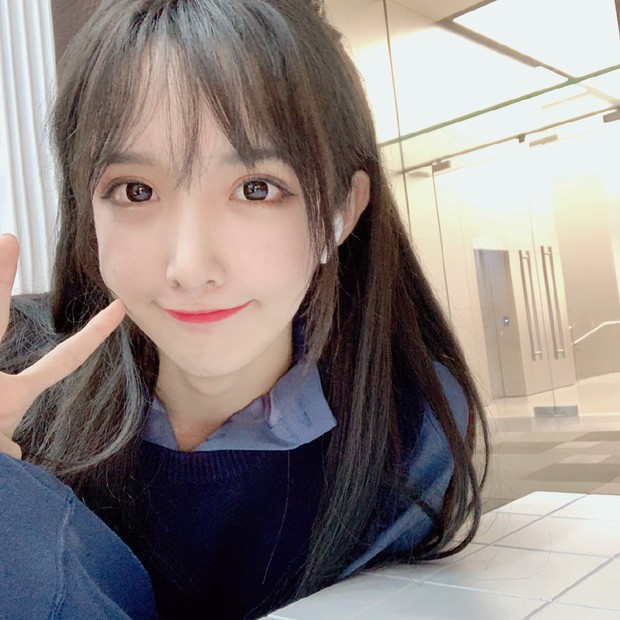 Cô nàng này có nickname là Abbily