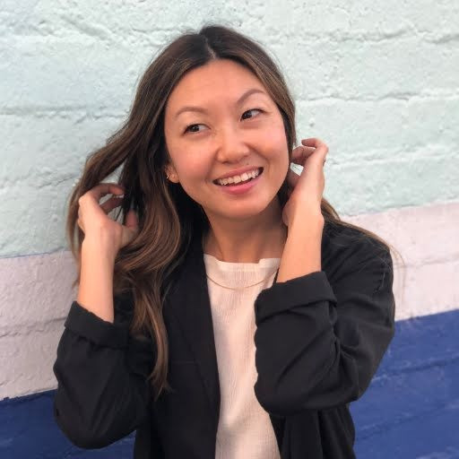 4 cuốn sách về K-Pop mà fan cứng cần đọc ngay trước khi liếc qua 'Shine' của Jessica Jung Ảnh 9