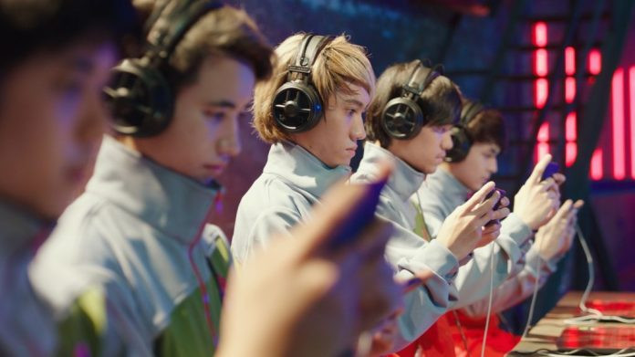 'Mother Gamer' - Pha xử lý cực đỉnh của phụ huynh khi phát hiện con mình là game thủ Ảnh 13