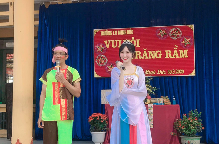 Chị Hằng 'hút hồn' bao người bởi nụ cười tỏa nắng, gương mặt xinh xắn