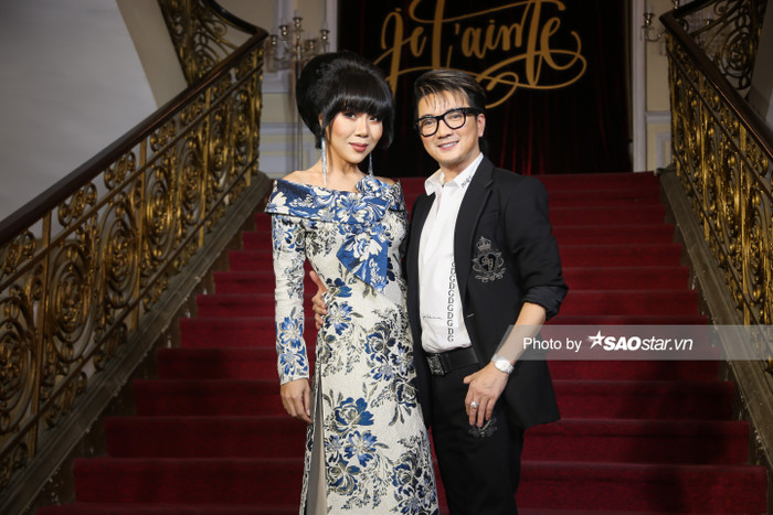 Đàm Vĩnh Hưng 'chọn mặt gửi vàng' Trác Thúy Miêu dẫn dắt câu chuyện cùng anh.