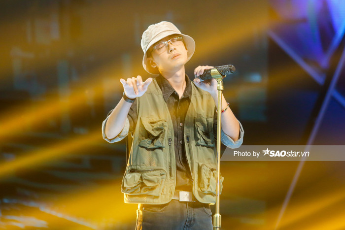 'Hoàng tử cổ tích' King Of Rap - Kenji học hỏi gu thời trang Sơn Tùng M-TP, ngưỡng mộ tài năng của Vũ Cát Tường Ảnh 6