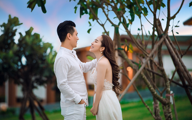 Việt Anh và Quỳnh Nga tung ảnh tình tứ mặc dù phủ nhận tin đồn hẹn hò Ảnh 2