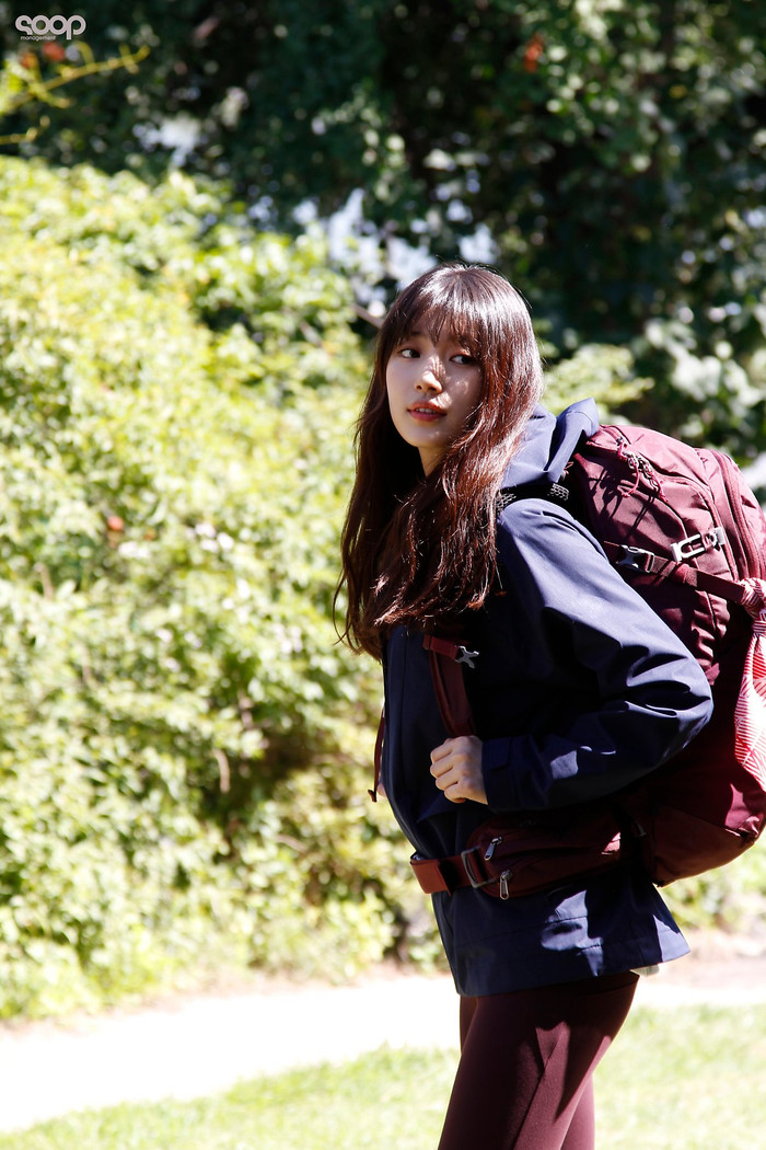 Bộ ảnh đẹp ngất của Lee Dong Wook - Suzy gây 'náo loạn' Naver Ảnh 6