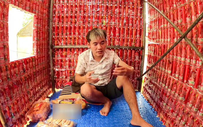 Sau vlog cháo gà nguyên lông, con trai Bà Tân Vlog tiếp tục làm clip vô bổ khiến dân mạng ngán ngẩm Ảnh 2