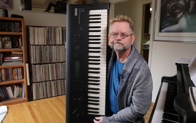 Đây là người tạo ra nhiều âm thanh huyền thoại trên các sản phẩm Apple Ảnh 2