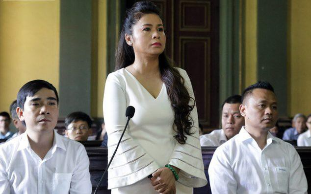 Bà Lê Hoàng Diệp Thảo kêu cứu khẩn cấp, đề nghị hủy hai bản án phúc thẩm và sơ thẩm trong vụ ly hôn ồn ào vừa qua Ảnh 2