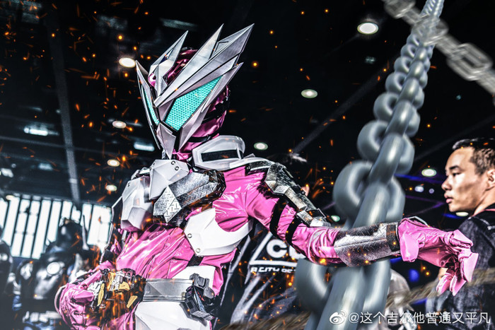 Trầm trồ trước loạt ảnh cosplay của bộ đôi Kamen Rider Horobi & Jin Ảnh 11