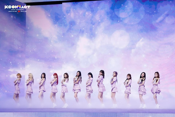 4 nhóm nhạc K-Pop nổi tiếng thách thức mọi scandal Ảnh 6