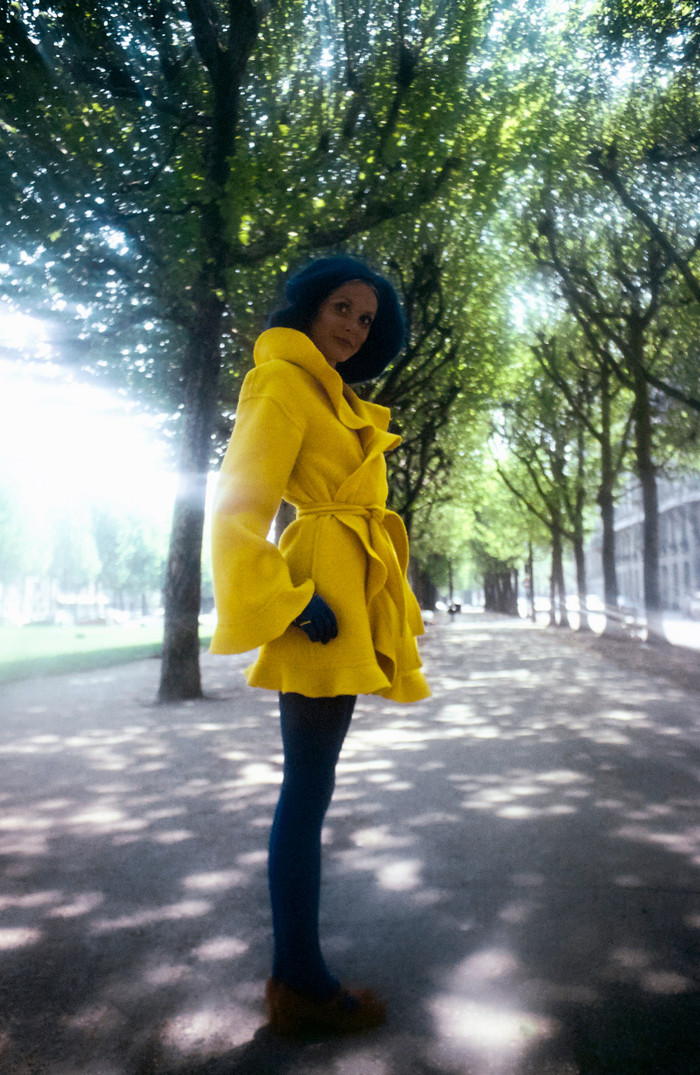 Thiết kế của Kenzo trên tạp chí Vogue tháng 8/1971