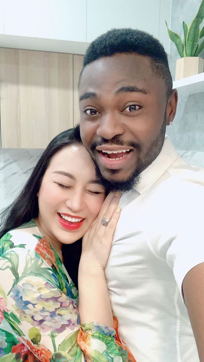 Sau 2 năm kết hôn, cuộc sống hạnh phúc của YouTuber Châu Phi và vợ Việt Nam khiến nhiều người ngưỡng mộ Ảnh 6