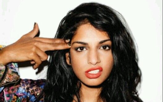 Hết bị Cardi B tới Megan Thee Stallion soán ngôi, BTS tiếp tục bị một nữ rapper bí ẩn nữa cho ra chuồng gà chơi Ảnh 2