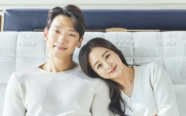 Vợ chồng Kim Tae Hee - Bi Rain bị fan quá khích tìm đến nhà quấy rối Ảnh 2