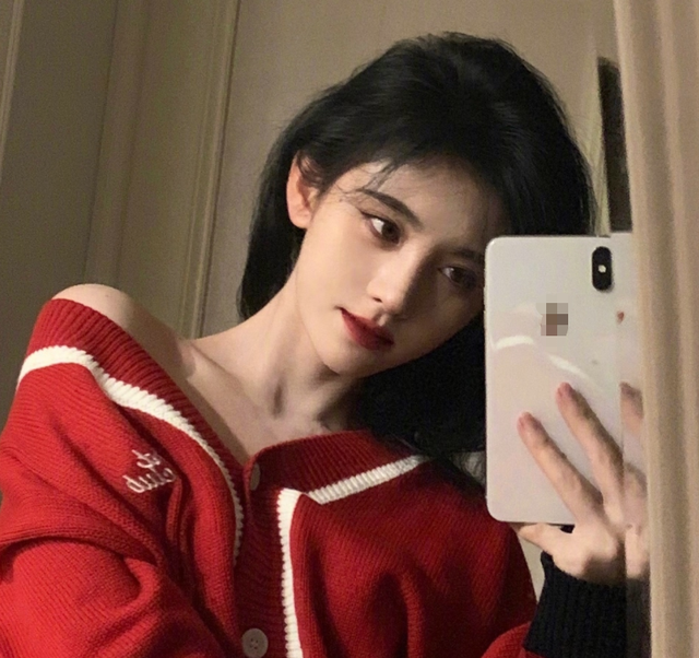 Đều là mẹ một con nhưng Triệu Lệ Dĩnh lại xinh, xịn hơn Lưu Thi Thi trong loạt ảnh bên bờ hồ Ảnh 3