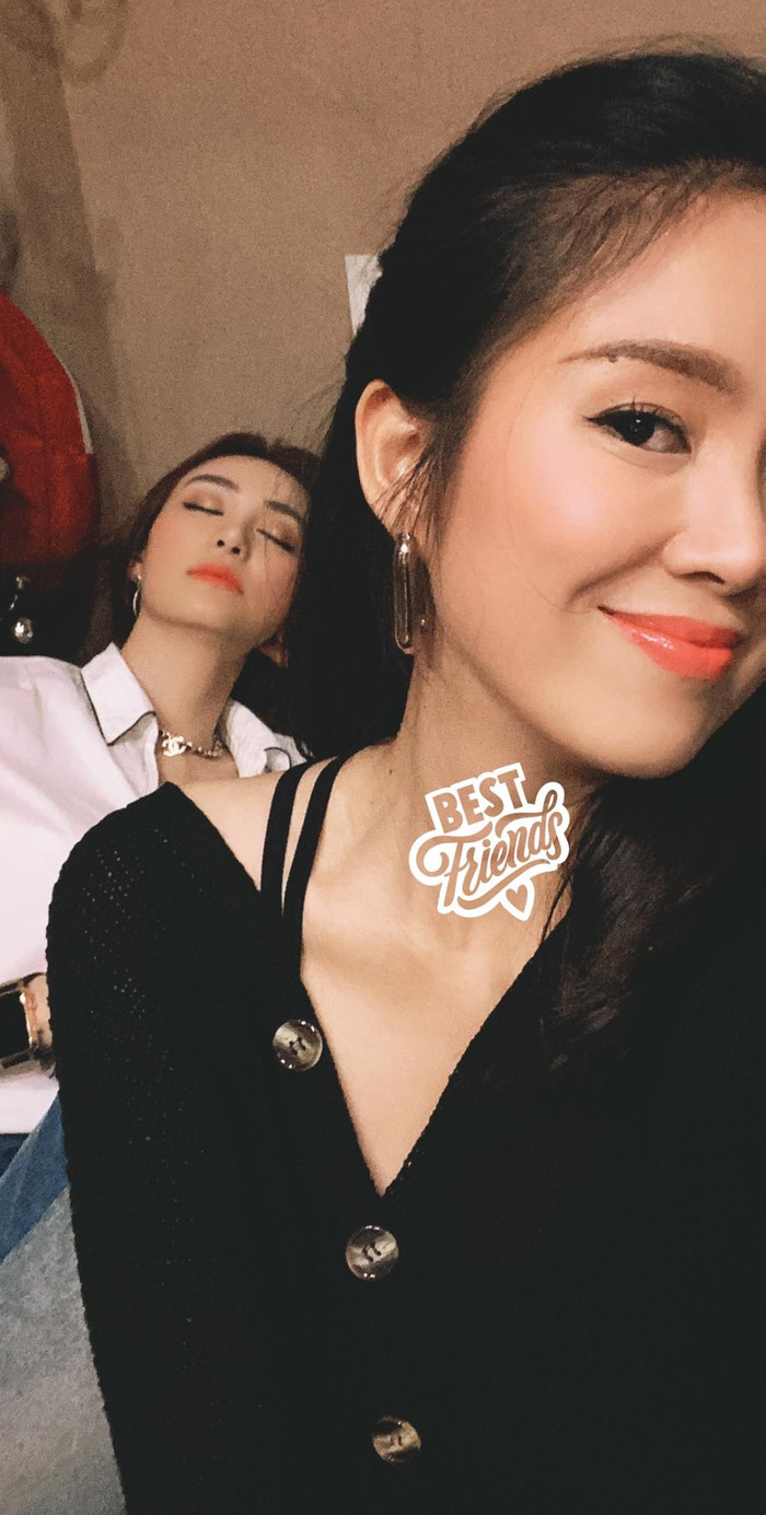 Mặc dù bị chụp lén nhưng Ngân Khánh vẫn đẹp bất chấp