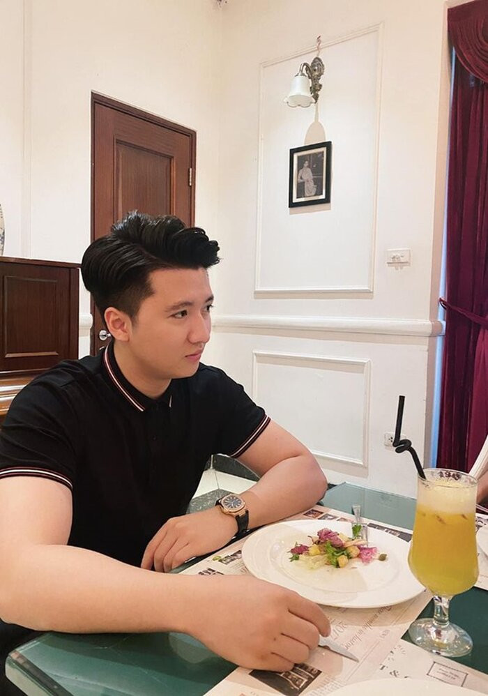 Trọng Hưng lại đăng triết lí nhưng lần này lại kèm với ảnh tăng cân chóng mặt Ảnh 4