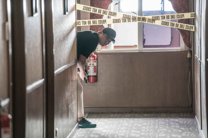 'Kỳ nghỉ nhớ đời': Chuyến du lịch thảm họa của chàng 'cảnh sát thôn' Ảnh 16