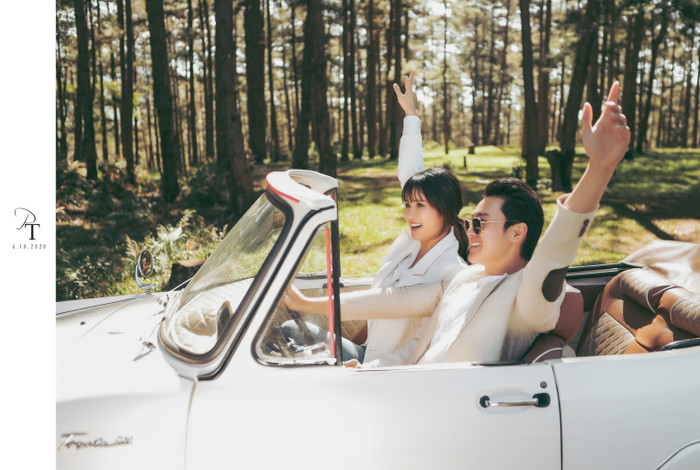 Thảo Trang tung bộ ảnh cưới đẹp như cổ tích với ông xã kém 9 tuổi