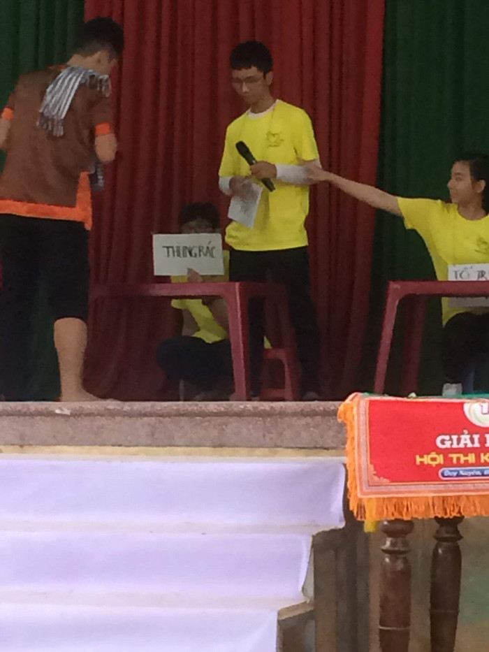 Mình là thùng rác đây, xin nhắc lại mình là thùng rác nhé