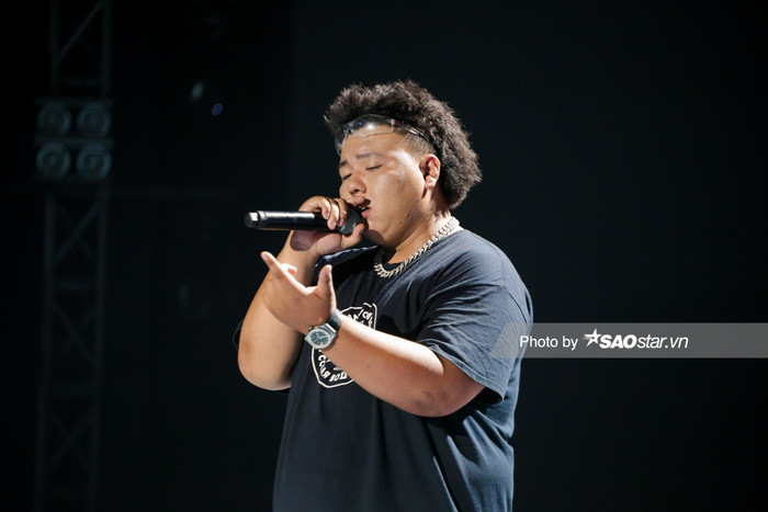 Tuimi đối đầu Vsoul kết hợp ERIK tung 'Em không sai, chúng ta sai' bản Rap chất lừ tại King Of Rap Ảnh 10