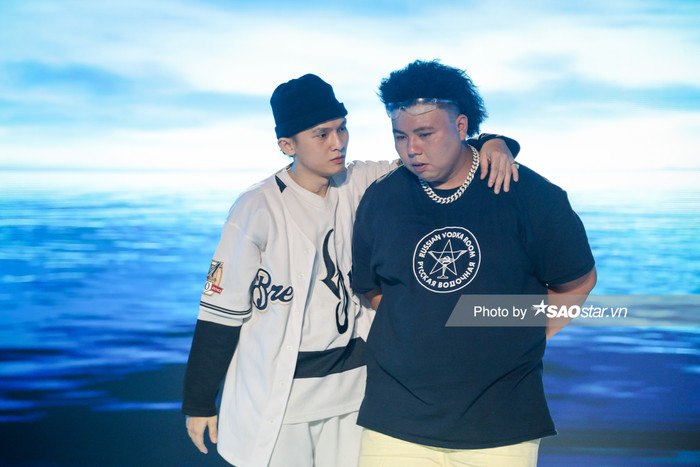 Tuimi đối đầu Vsoul kết hợp ERIK tung 'Em không sai, chúng ta sai' bản Rap chất lừ tại King Of Rap Ảnh 13