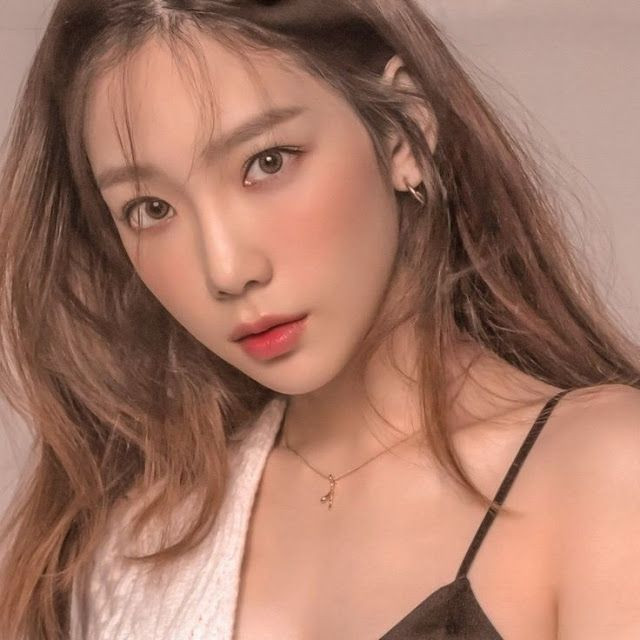 Một sự trùng hợp ngẫu nhiên của 2 chị em Taeyeon - Ha Yeon khiến các fan phấn khích Ảnh 6