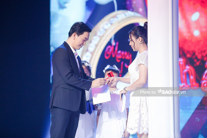 Long Hồ 'Chân Ái': 'Phụ nữ không phải là 'máy kiếm tiền' hay 'máy đẻ' Ảnh 10