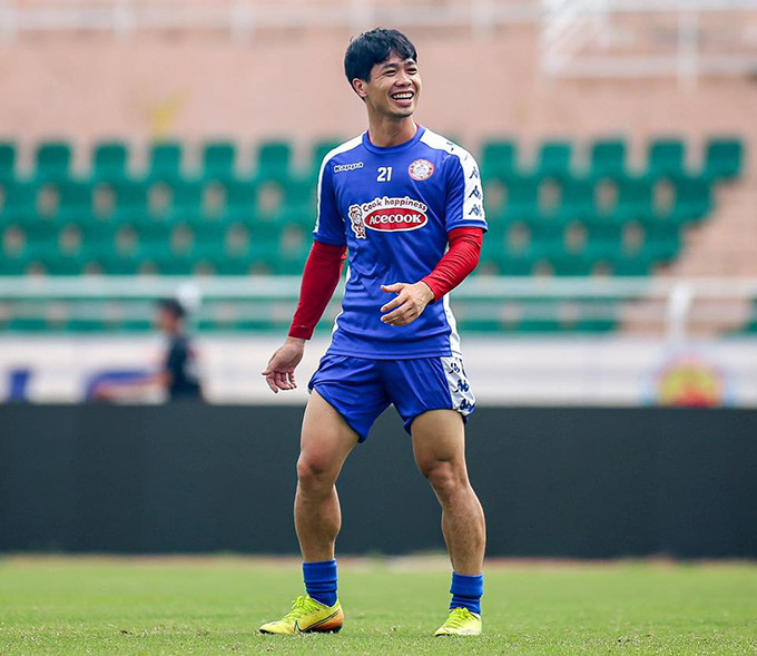 Công Phượng nguy cơ ngồi ngoài trận Hà Nội FC vs TP.HCM.