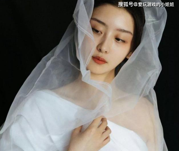 Các thành viên The9 diện váy cưới: Hứa Giai Kỳ đẹp xuất sắc, Dụ Ngôn lạ mắt Ảnh 12