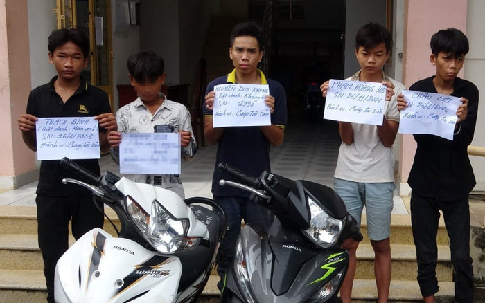 Băng nhóm 'nhí' gây ra hàng loạt vụ chặn đường cướp tài sản táo tợn Ảnh 2