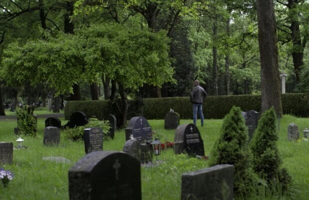 Netflix tung trailer 'Unsolved Mysteries mùa 2': Những vụ án không lời giải khiến bạn lạnh sống lưng Ảnh 4