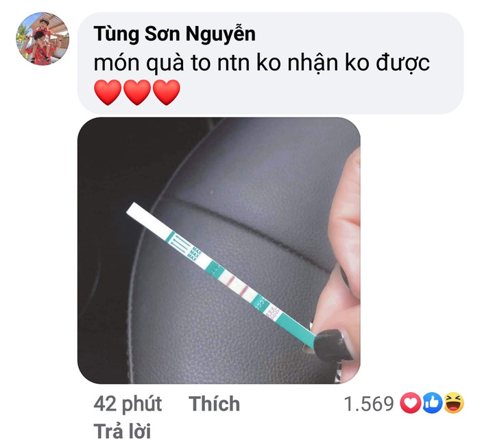 Tùng Sơn hạnh phúc trước món quà ý nghĩa của vợ