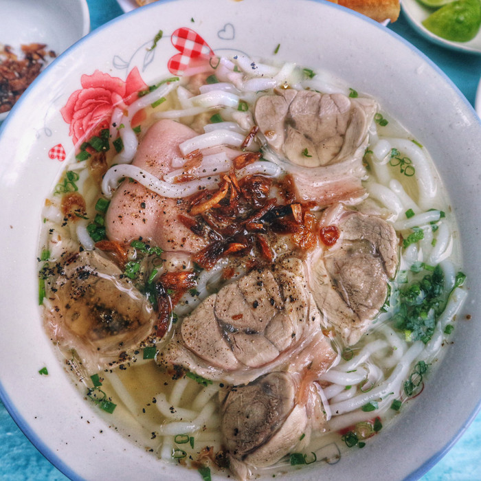 Bánh canh Gánh nổi tiếng