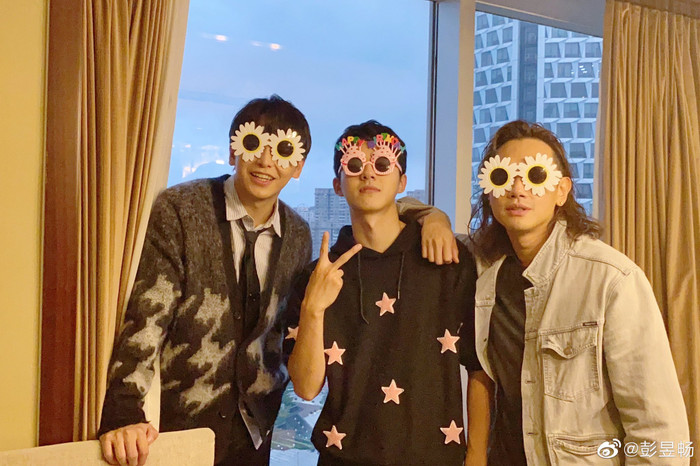 Lưu Hạo Nhiên mừng sinh nhật nhẹ nhàng dù trở thành diễn viên trẻ đạt doanh thu 10 tỷ NDT Ảnh 12