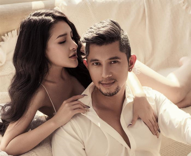 Lương Bằng Quang có vẻ khá thoáng trong việc để bạn gái ăn mặc mát mẻ