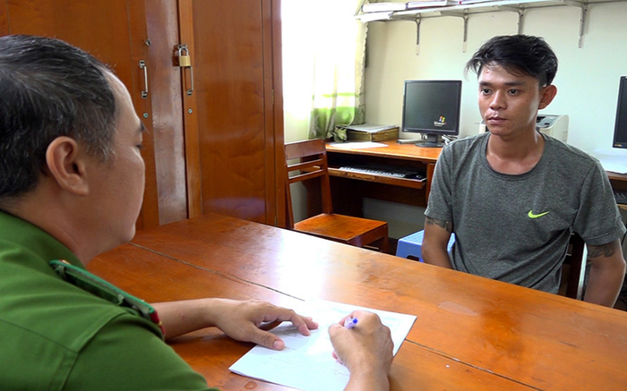 Nam thanh niên say xỉn xách súng đến tìm người yêu cũ, bắn hai phát chỉ thiên Ảnh 2