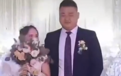 Mẹ đơn thân đi bước nữa, con trai 4 tuổi nói một câu với chú rể khiến nhiều người bật khóc Ảnh 2