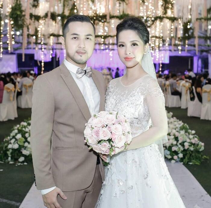 Anh trai Bảo Thy đăng loạt ảnh du lịch sang chảnh nhưng nhan sắc bà xã Trang Pilla mới chiếm 'spotlight' Ảnh 11