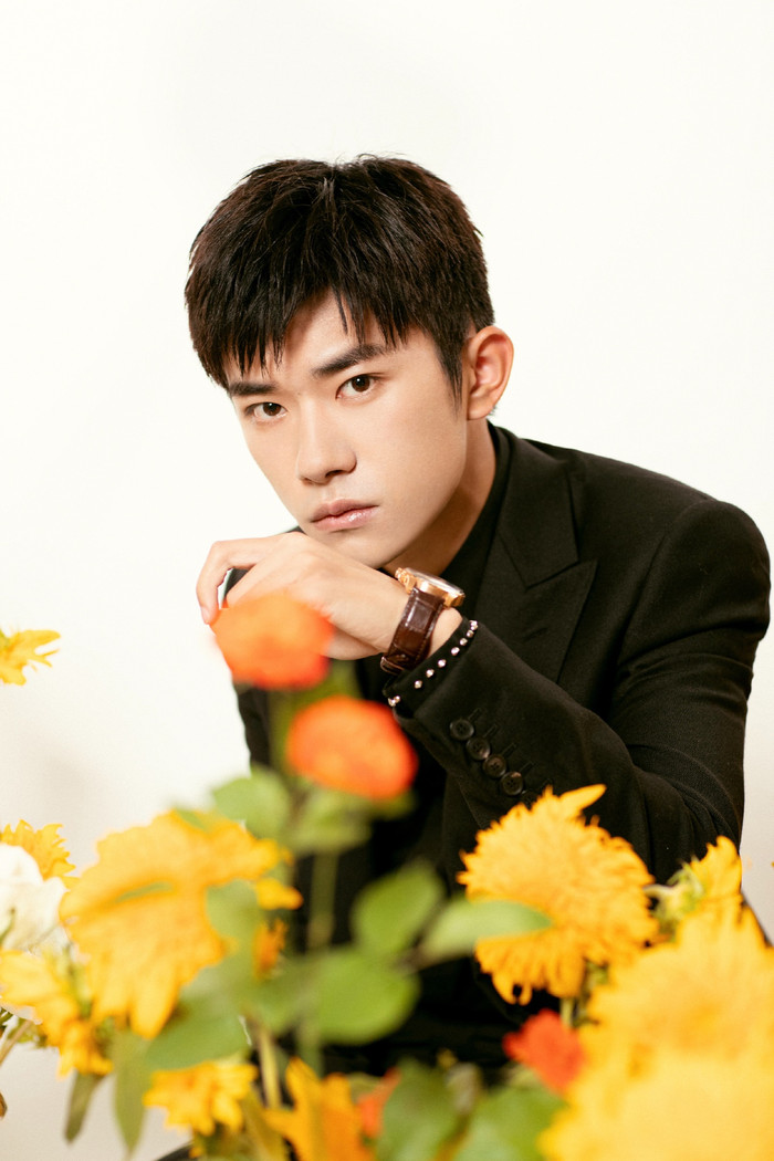 Dịch Dương Thiên Tỉ có quá cao ngạo khi nói thực lực là cái mình có thể làm được? Ảnh 10