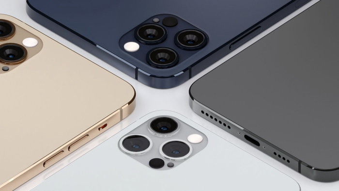 iPhone 12‌ Pro và 12 Pro Max được cho là có thời lượng pin tăng ít nhất một giờ. (Ảnh: @rocco_zaccaro)