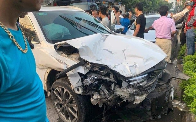 Tài xế 18 tuổi lái xe Mazda say rượu, đâm tử vong người đi bộ khai mượn xe của anh rể Ảnh 2