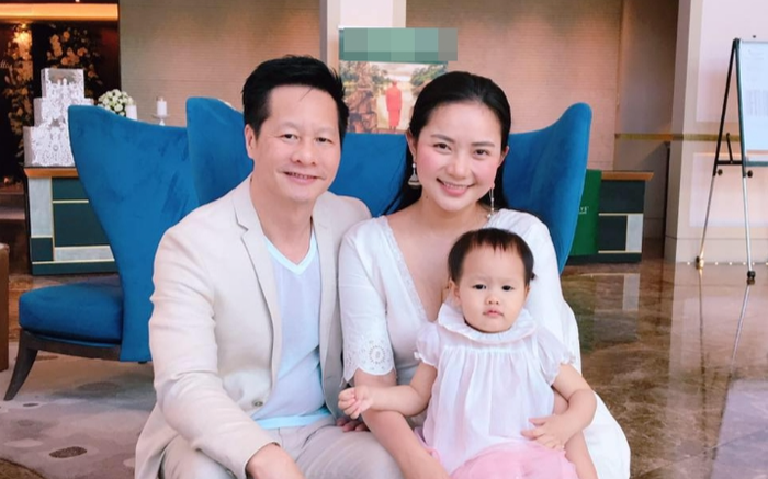 Hết bị chê mập, Phan Như Thảo lại bị chỉ trích vì không dạy tiếng Việt cho con gái Ảnh 2