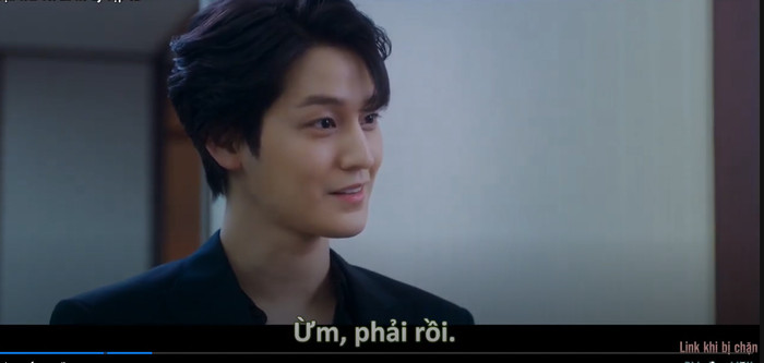 Lee Rang (Kim Bum) em trai cùng cha khác mẹ nhưng lại độc ác và thích ăn thịt người 