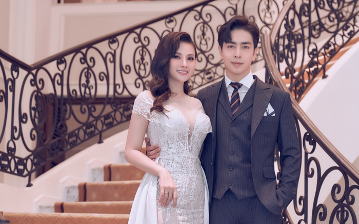 Ngỡ ngàng với vóc dáng của 'mẹ 2 con' Thu Thủy gần 3 tuần sau khi sinh con Ảnh 2