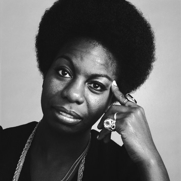 Nina Simone bị dìm sâu bởi các ông lớn khi đụng chạm tới chính trị.
