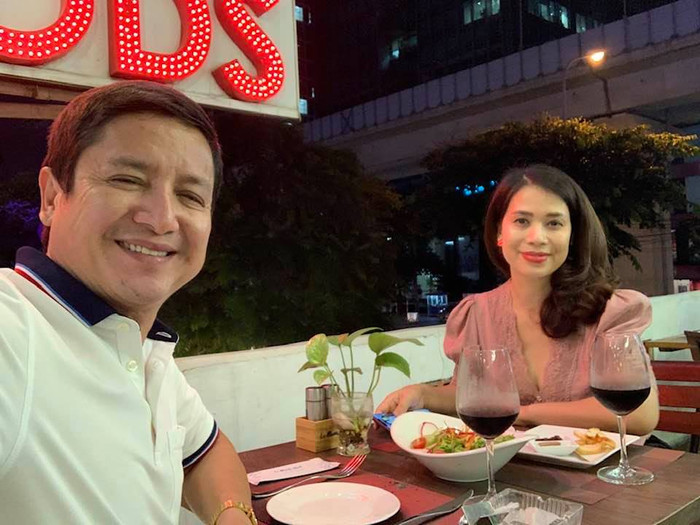 Từ sau khi công khai có bạn gái mới, nhiều người đã vào trang cá nhân của NSƯT Chí Trung để dè bỉu, châm biếm