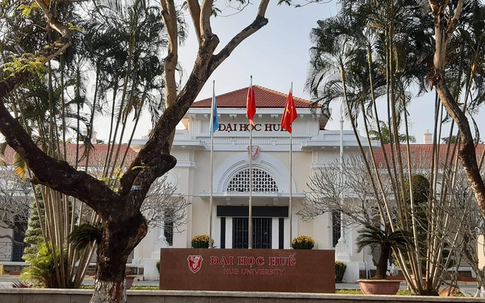 Đại học Huế và Đà Nẵng lùi thời gian nhập học đảm bảo an toàn cho sinh viên trước tình hình mưa lũ phức tạp Ảnh 2